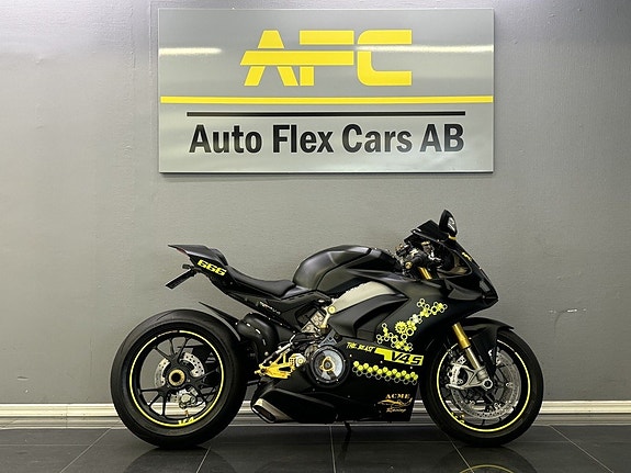 Ducati Panigale V4S DQS | Ventiljusterad | Kamera | Öhlins | Nytt däck 10 of 28