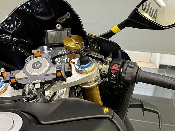 Ducati Panigale V4S DQS | Ventiljusterad | Kamera | Öhlins | Nytt däck 26 of 28
