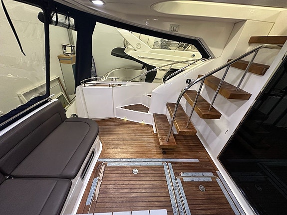 Fairline Phantom 50, 2002 5 of 5