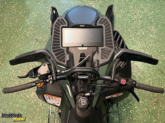 Ski-Doo Summit X Expert Pkg 154" 850 E-TEC Turbo R -26 m. avd moms 5 of 5
