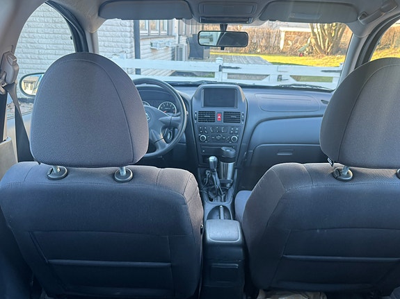 Nissan Almera 5 of 5