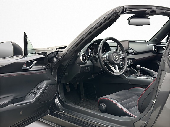 Mazda MX-5 19 of 30