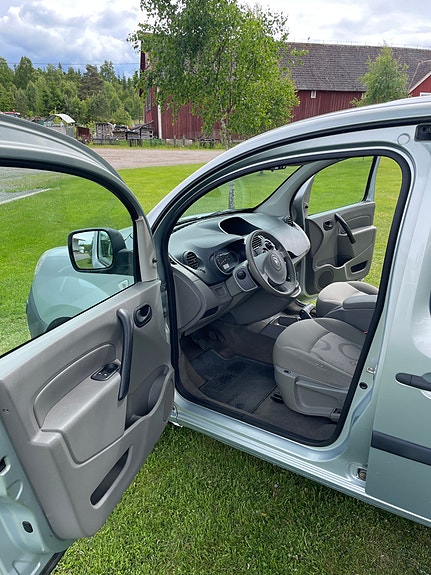 Renault Kangoo Express 6 of 7
