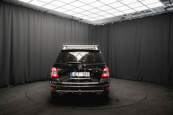Mercedes-Benz GLK220 7 of 18