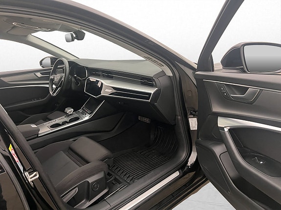Audi A6 12 of 30