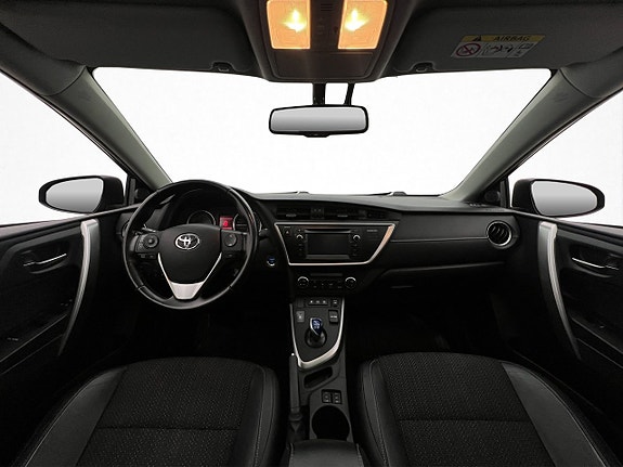 Toyota Auris 18 of 30