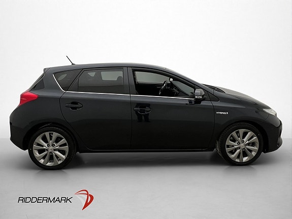 Toyota Auris 9 of 30