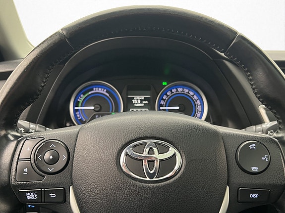 Toyota Auris 29 of 30