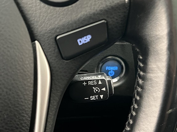 Toyota Auris 30 of 30