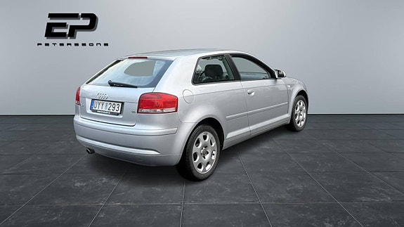 Audi A3 4 of 9