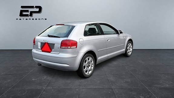 Audi A3 4 of 9