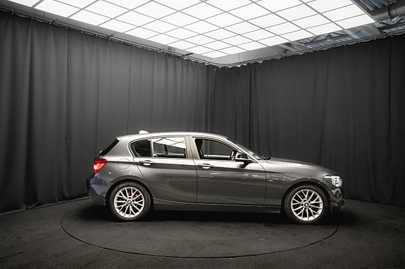 BMW 116i 5 of 5