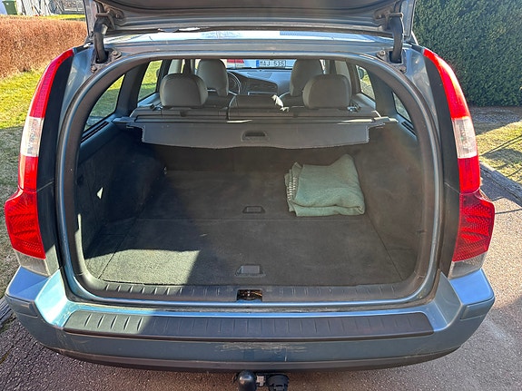 Volvo V70 5 of 5