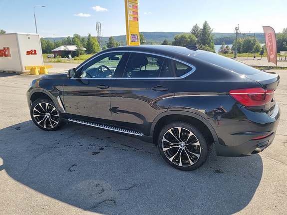 BMW X6 7 of 8