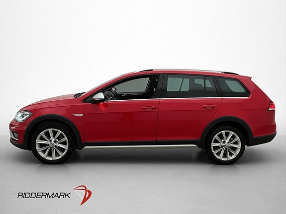 Volkswagen Golf Alltrack 2 of 30