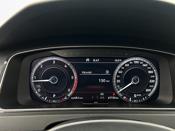 Volkswagen Golf Alltrack 18 of 30