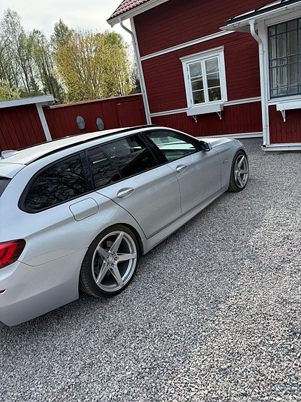 BMW 535d 3 of 5