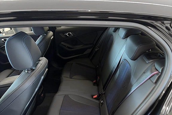 BMW 120d 9 of 14