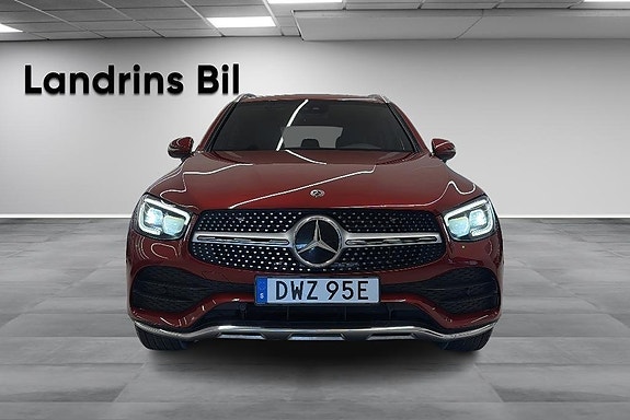 Mercedes-Benz GLC200 d 2 of 5