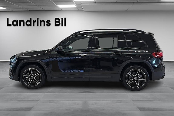 Mercedes-Benz GLB220 d 4 of 5