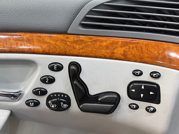Mercedes-Benz S500 12 of 20