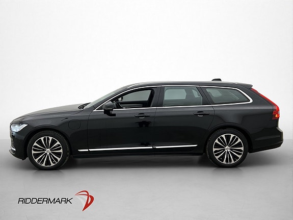 Volvo V90 2 of 5
