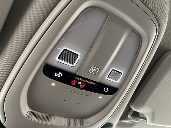 Volvo V90 19 of 30
