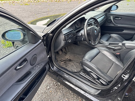 BMW 325i 4 of 14
