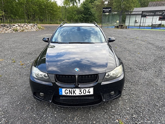 BMW 325i 8 of 14