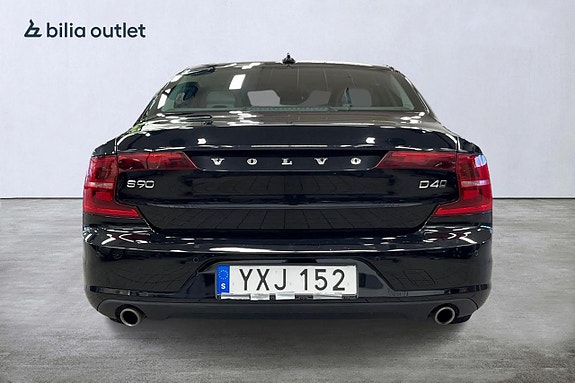 Volvo S90 6 of 28