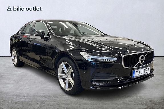 Volvo S90 10 of 28