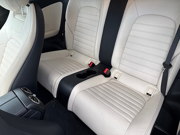 Mercedes-Benz C300 d 12 of 30