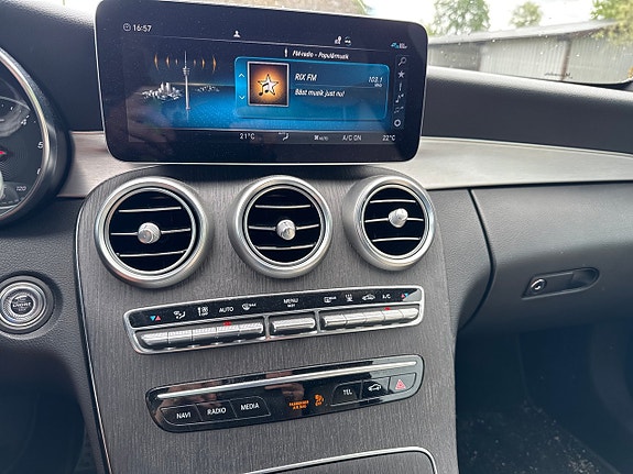 Mercedes-Benz C300 d 14 of 30