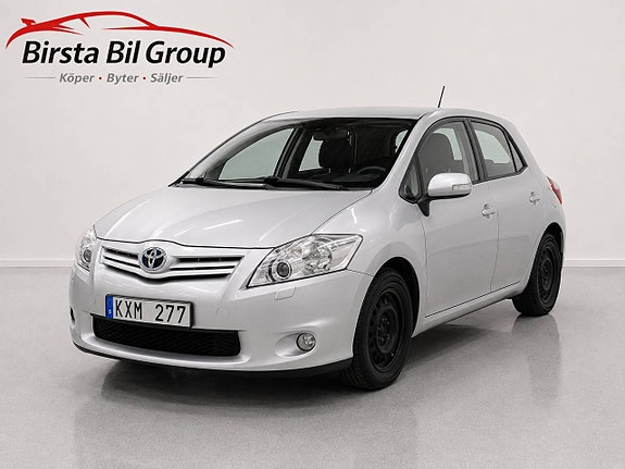Toyota Auris 6 of 23