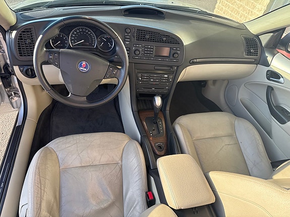 Saab 9-3 5 of 5