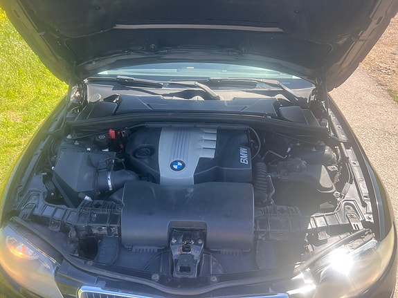BMW 118d 8 of 10