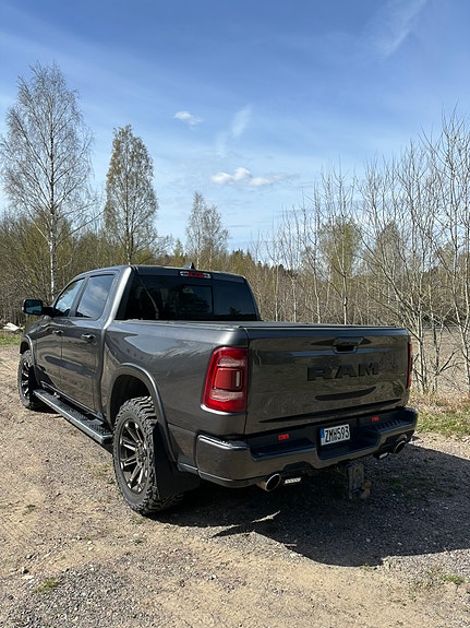 RAM 1500 3 of 4