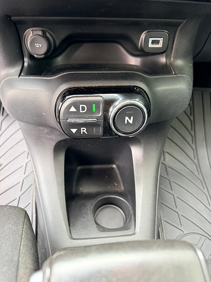 Citroen C4 Cactus 12 of 12