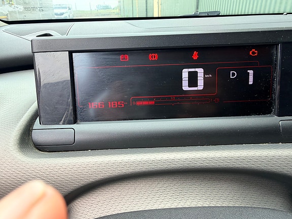 Citroen C4 Cactus 11 of 12
