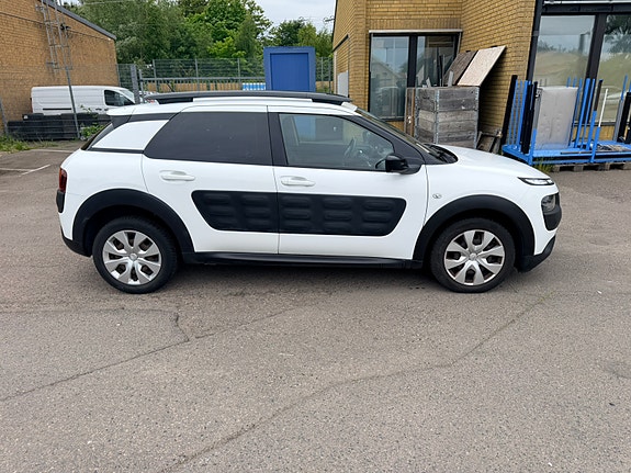 Citroen C4 Cactus 4 of 12