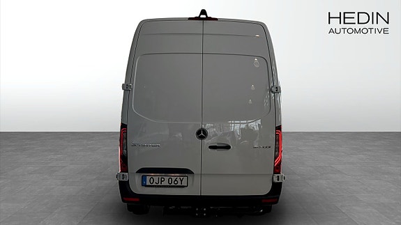 Mercedes-Benz Sprinter 317 7 of 12
