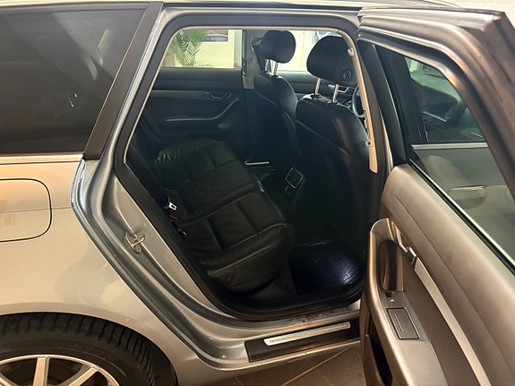 Audi A6 8 of 22