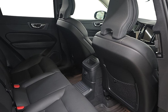 Volvo XC60 24 of 24