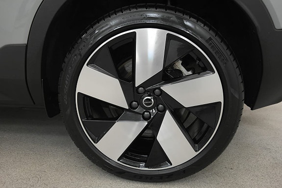 Volvo EX40 20 of 20
