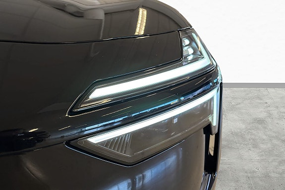 Polestar 4 28 of 30