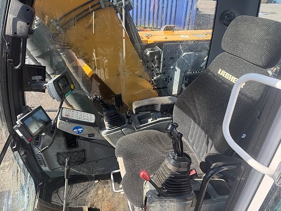 Liebherr R 914 Compact Leica 2D Engcon Centralsmörjning 7 of 9