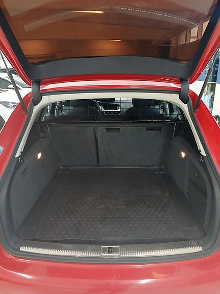 Audi A4 13 of 14