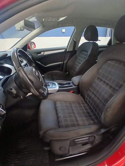 Audi A4 10 of 14