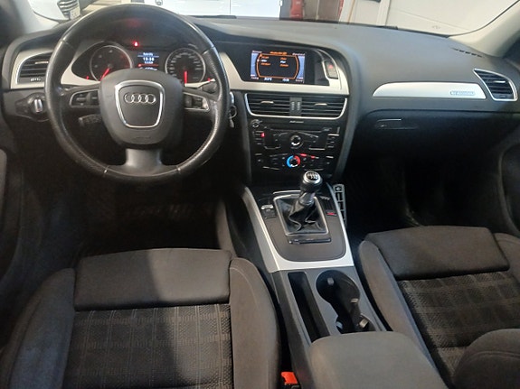 Audi A4 8 of 14