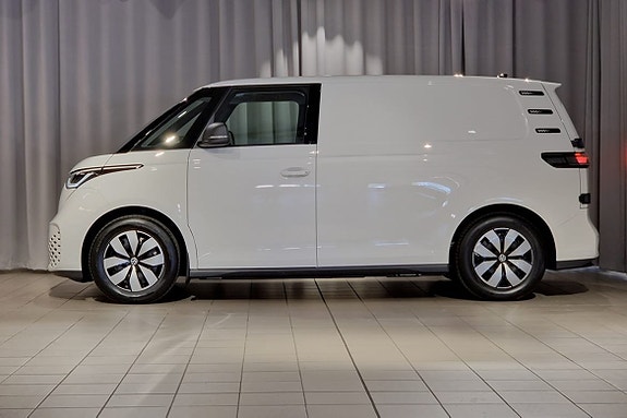 Volkswagen ID. Buzz 2 of 15